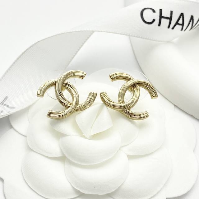 Today's New Arrival, Code E3038 Chanel Ear Studs, Hot-Selling New Arrival, Consi
