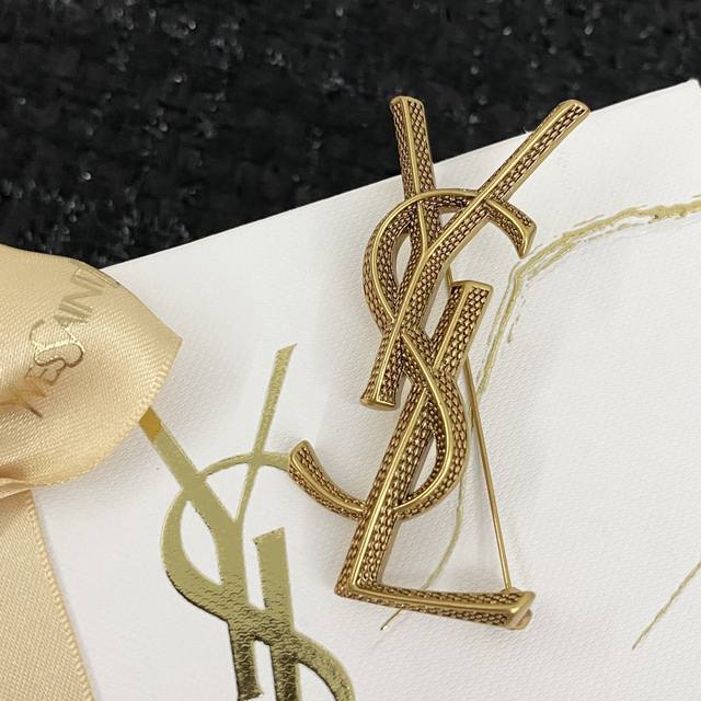 Code A484 Saint Laurent Brooch Best-Selling New Arrival Zp Syl Saint Laurent Vin