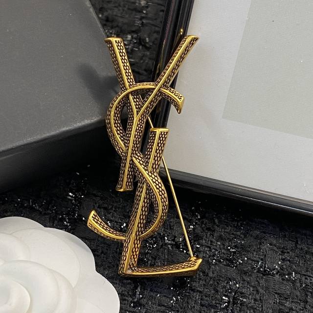 Code A484 Saint Laurent Brooch Bestseller Newly Launched Syl Saint Laurent Vinta