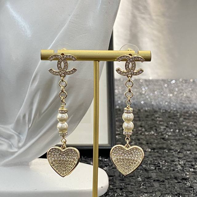 Code E2002 Chanel Ear Studs, Hot-Selling New Arrivals, Consistent With Zp, Brass