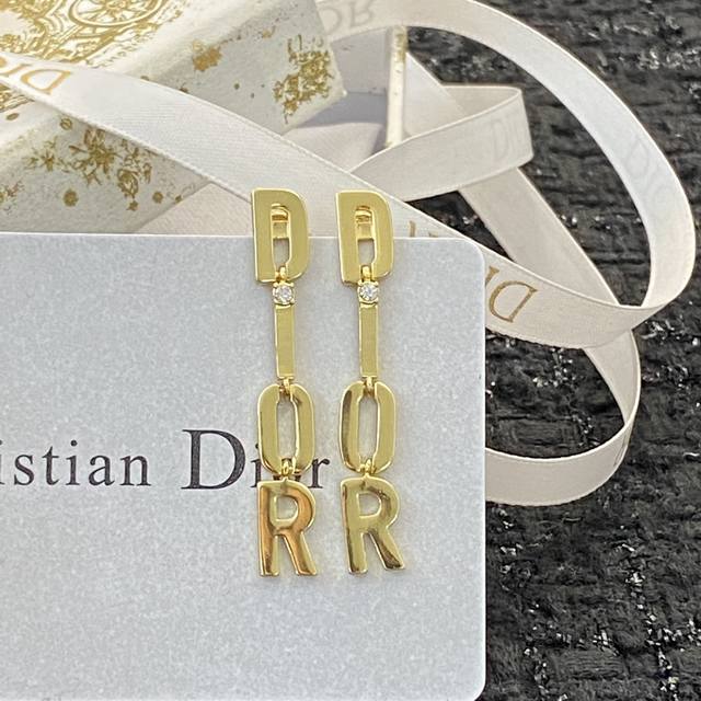 Code E1993 Dior Ear Studs, Hot-Selling New Arrivals Dior Fringe Letter Earring S