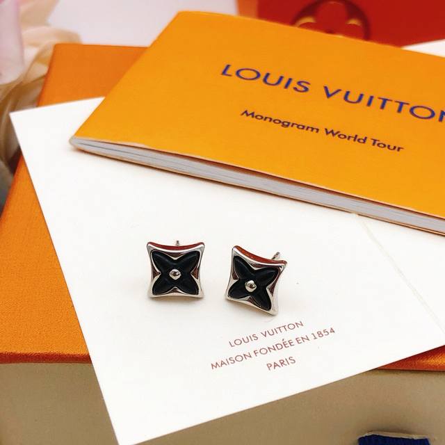Model No. Led0292 Lv*Latest Black Black Pearl Earring, Zp Brass Material
