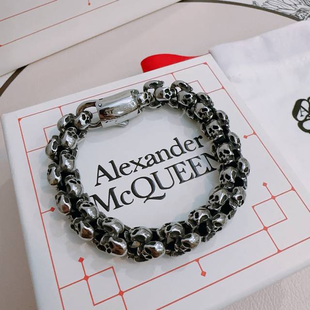 Authentic New Arrival Alexander Mcqueen Alexander Mcqueen Bracelet, Identical To