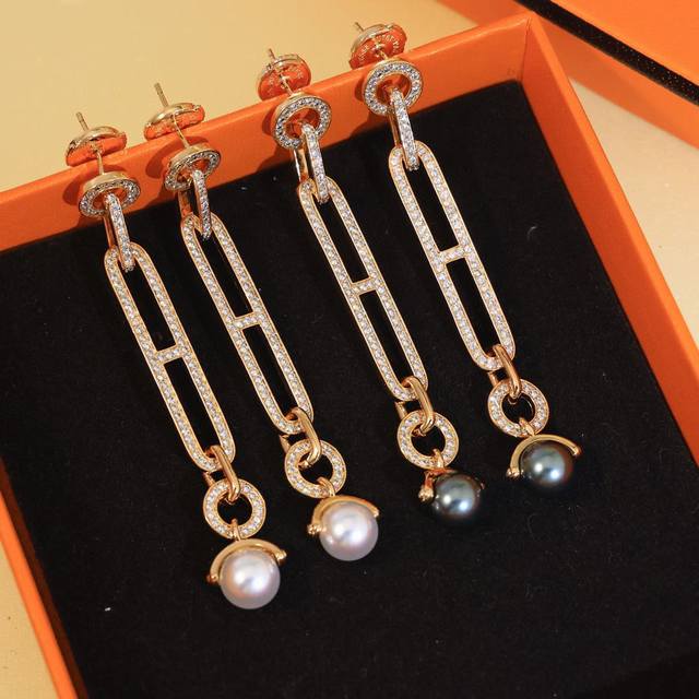 Premium Edition Hermes Pig Nose Earrings, Gold-Plated Material, 925 Silver Pins,