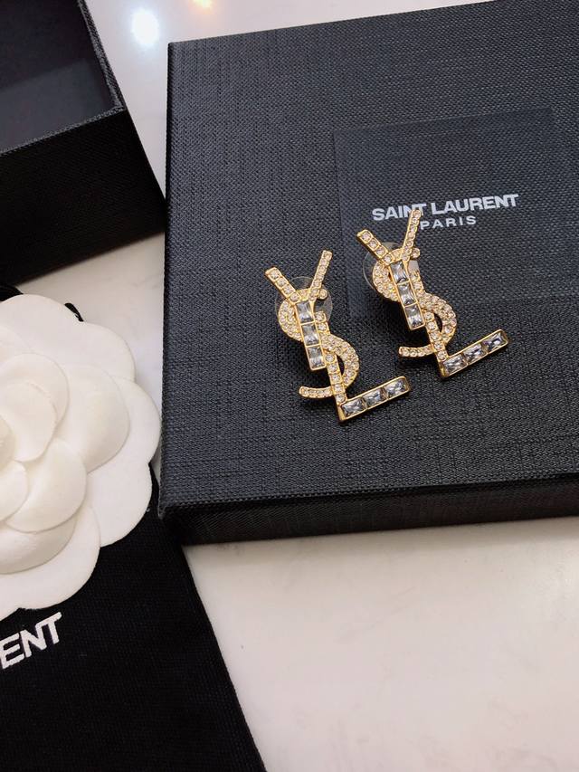 Hot Ysl Saint Laurent New Ear Studs, Electroplated Craftsmanship, Luxurious Eleg