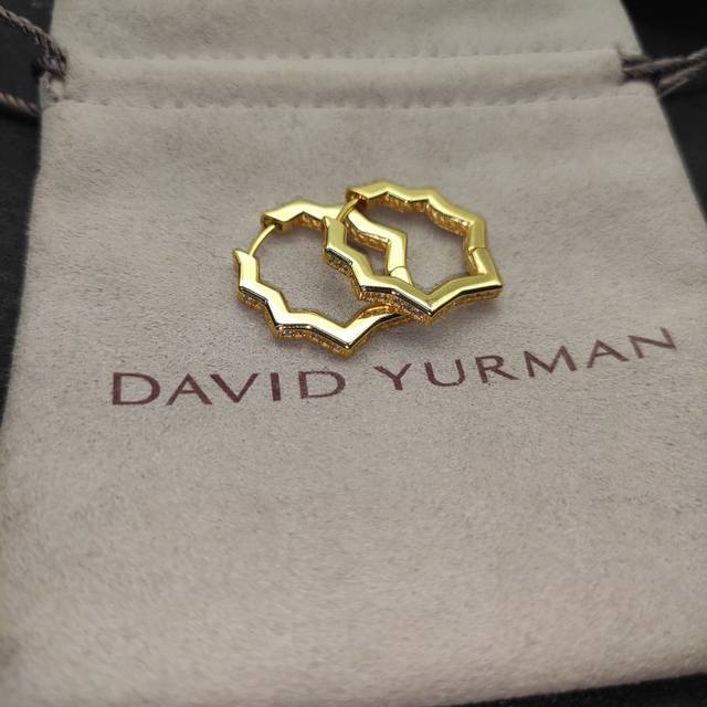 New Arrival David Yurman 22.8Mm X 2.6Mm Gold Hexagonal Earrings.