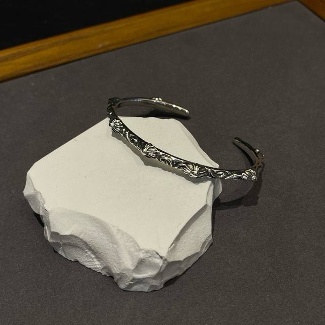 Chrome Hearts Full Cross Flower Bracelet Engraved Design With Consistent Overall