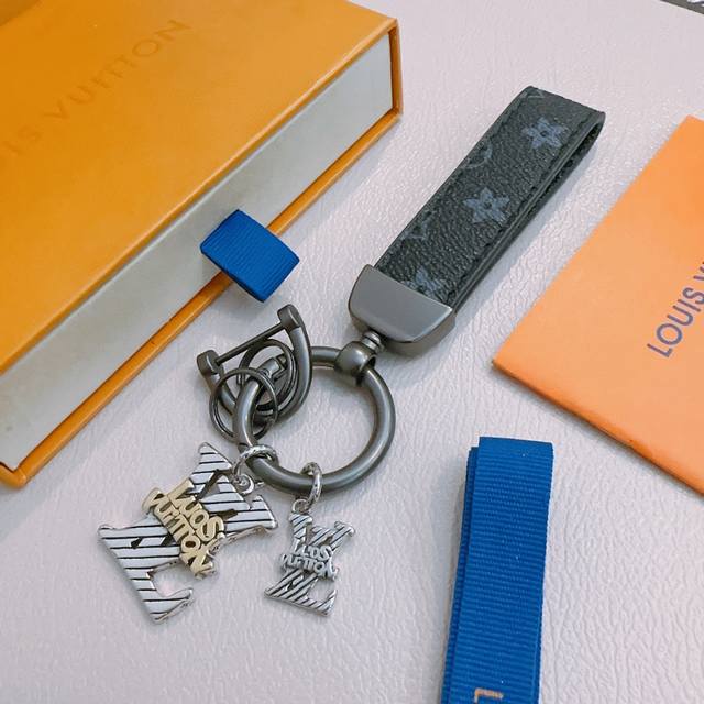 New Release: Lv Keychain, Lv Bag Buckle, Latest-Style Bag Accessory With Higher