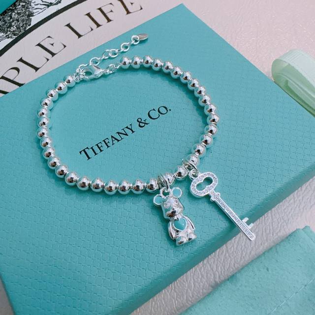 Tiffany Bracelet Tiffny&Co. Official Store Premium Silver Edition Celebrity Edit