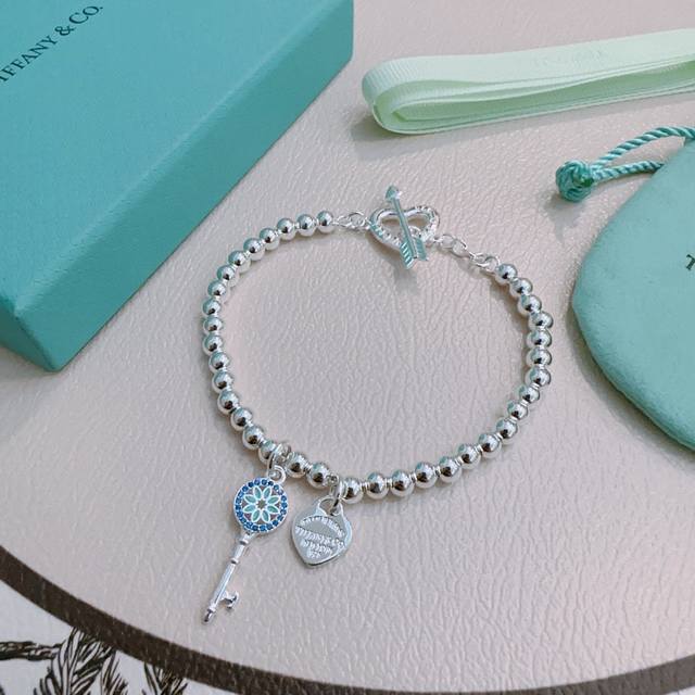 Tiffany Bracelet Tiffny&Co. Store-Quality Silver Version, Celebrity-Inspired Des