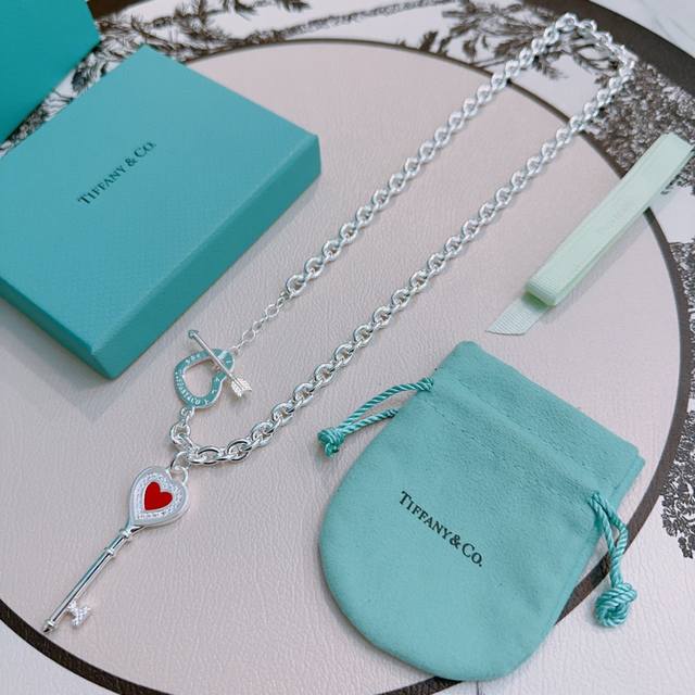 Tiffany Necklace Tiffny&Co. Store-Quality Silver Version, Celebrity-Inspired Des