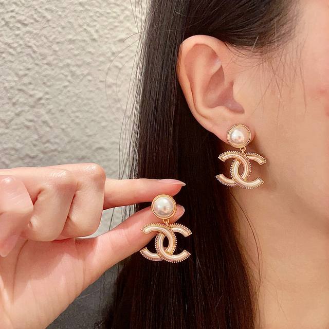 Chanel Vintage Earrings The Chanel Design Truly Needs No Introduction
