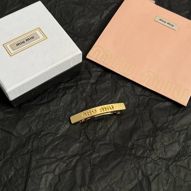 Miumiu Hairpin Catch A Little Cutie~ Miu Miu's Hairpins Are So Adorable, They're