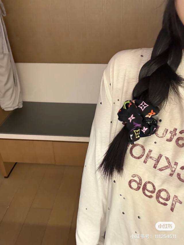 New Arrival Lv Hairband Louis Vuitton Louis Vuitton Authentic Material, Hot-Sell
