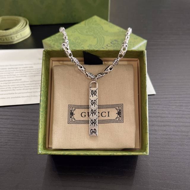 Store Bestseller Factory Direct Price Authentic 1:1 Replica Unisex Gucci Necklac