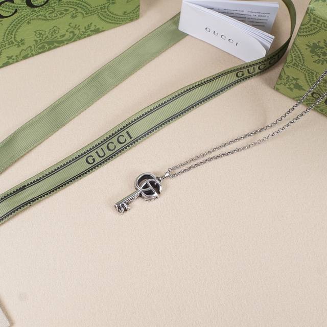 Gucci Double G Retro Key Necklace, Same As Wang Lin Kai's Design New Key Design,