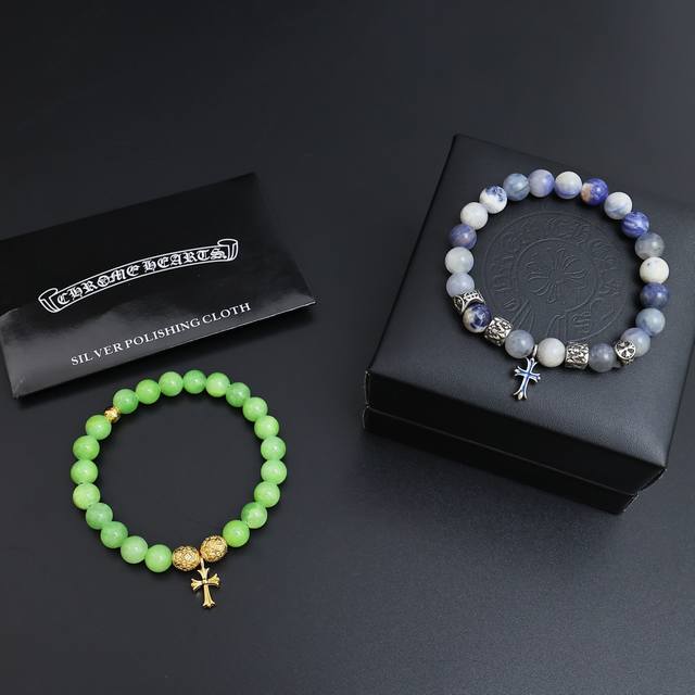 Too Cool! Latest Crox Heart