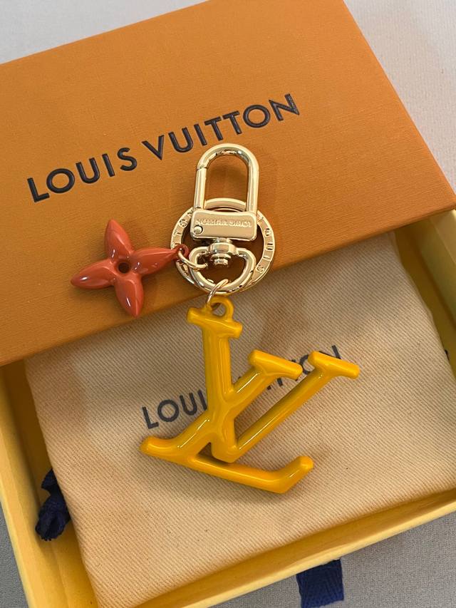 Lv Pop Flower Bag And Keychain Charm Are Perfect For Adding A Signature Touch Of