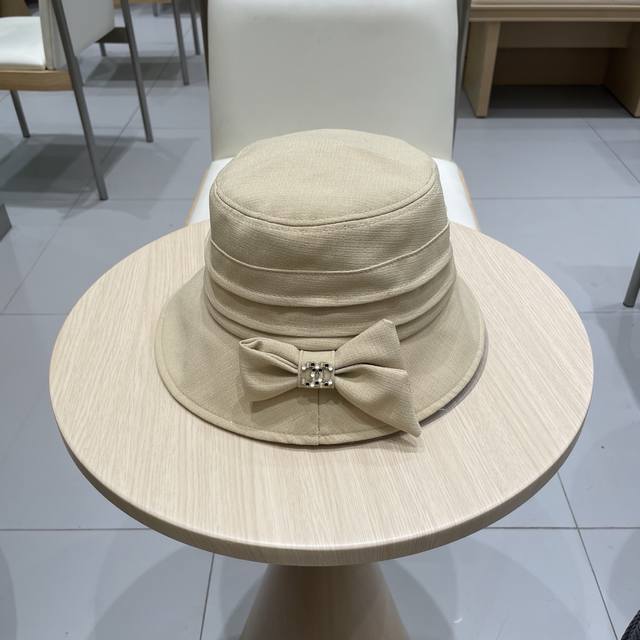 Chanel Chanel New Fisherman's Hat, Classic Chanel Minimalist Design, Fashionable