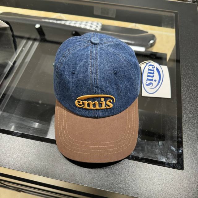 Emis Streetwear Duckbill Hat