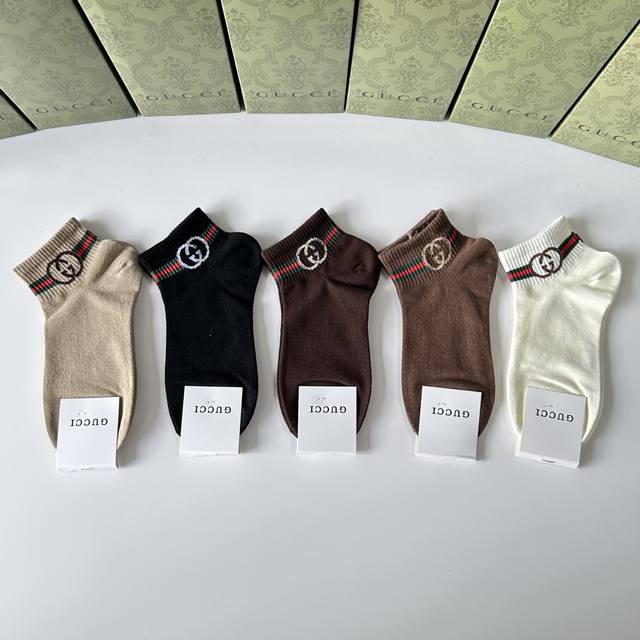 Gucci New Classic Mid-Length Pile Socks! One Box Contains Five Pairs, Same As Th