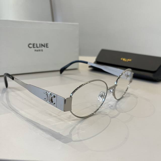 Lisa's Celine Retro Small Round Frame Sunglasses, Celine's Salted Egg Superhero