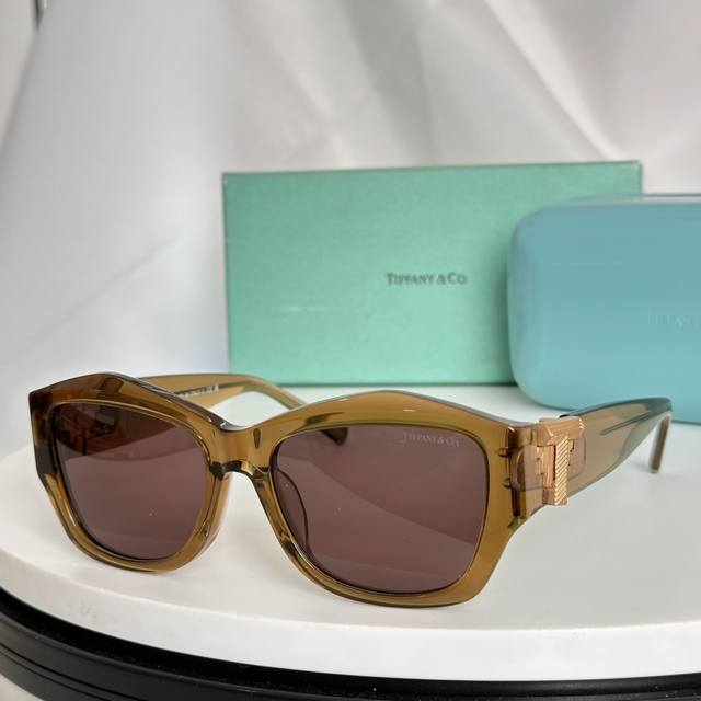 Tiffany&Co.Model: Tf4233U Size: 54Mm 18-135