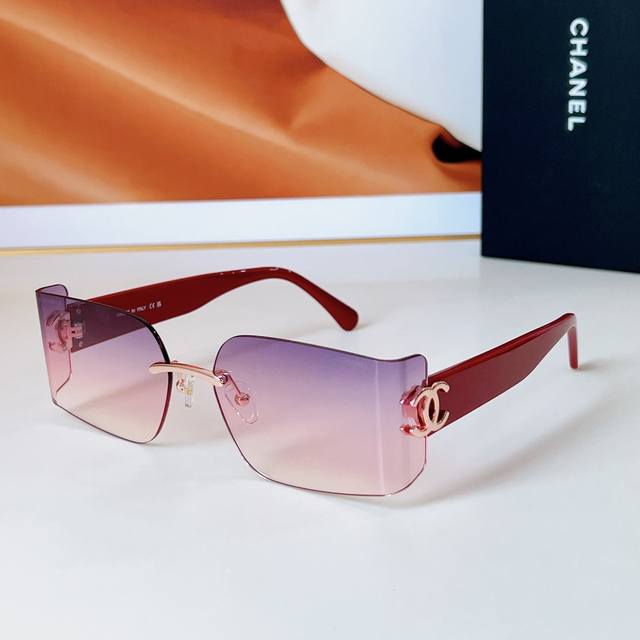 Chanel Mod: Ch6092 Size: 63-17-145