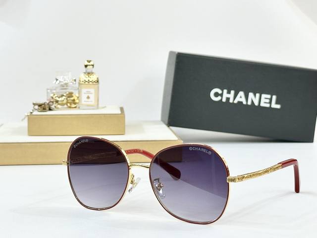Chanel Model: Ch2217J Size: 57-17-142