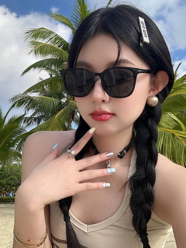 Gucci New-Arrival One-Piece Driving Sunglasses, A Must-Have For Travel, Featurin