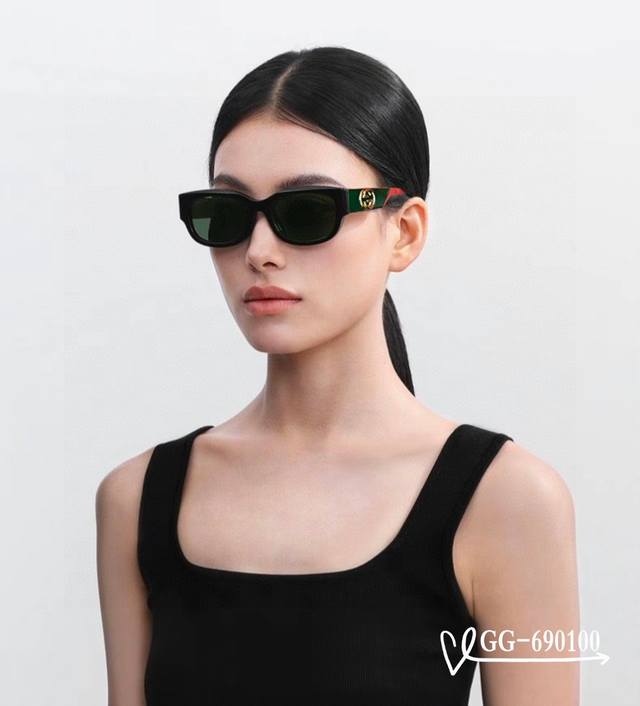 Italian Gucci - Gucci . Polaroid Resin High-Definition Lenses . Tr Frame - Light
