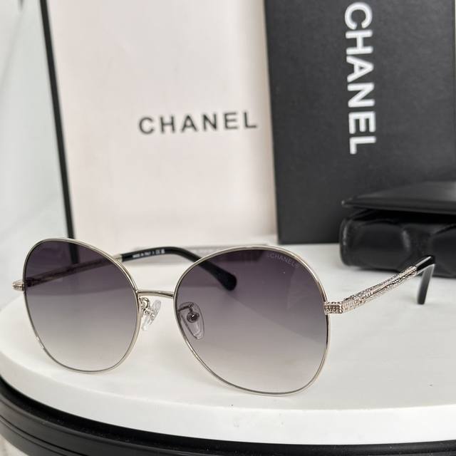 Chane* Model: 2217 Size: 53-16-145