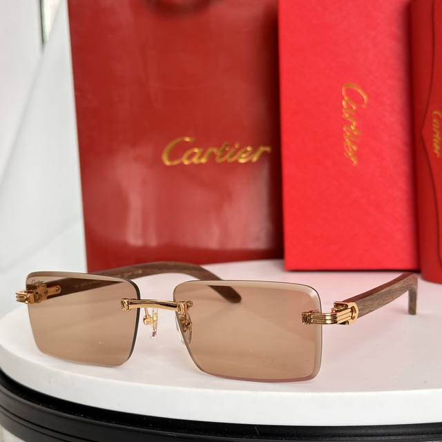 Cartie* Model: Ct0619S Size: 55 19-143