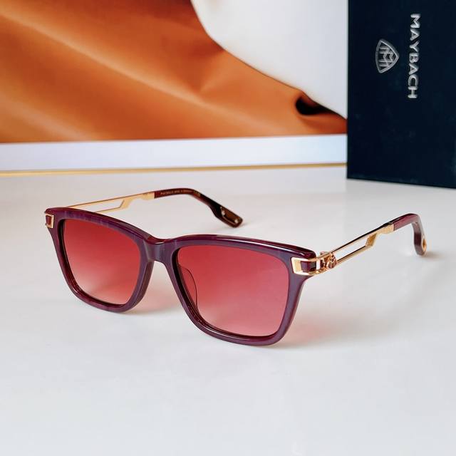 Maybac* Model: Z122 Size: 54-17-145