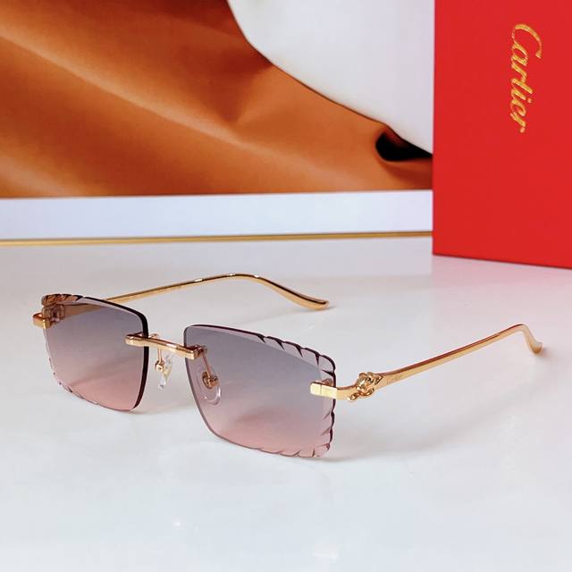 Cartier Model: Ct0682S Size: 56 Mouth 18 137