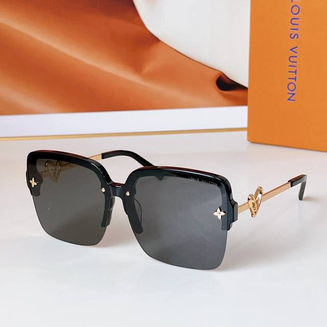 Louis Vuitto* Model:Z2025U Size:53 Mouth 22-145