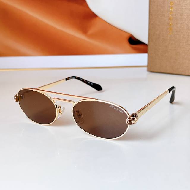Bvlgari Model: Bv40083I Size: 56Mm 19 140