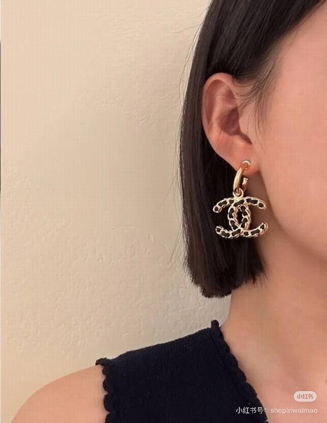 Chanel - Leather Double C Ear Hook Zp8580, The Latest Series Is Here! The Classi