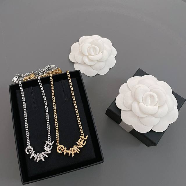 High-Quality, Details As Shown In The Photo. Letter Necklace Available In Two Co