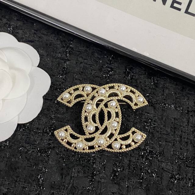 Popular Brooch New Arrival Exclusive High-End Quality Authentic Store Photos, Cr