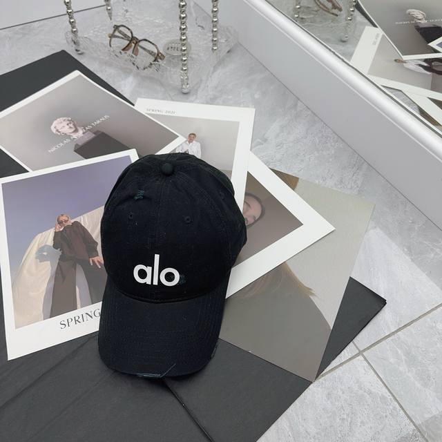 Alo Best-Selling Baseball Cap Spring/Summer Color Palette Vibrant And Energetic