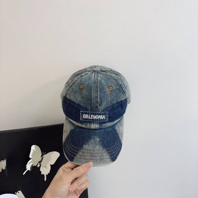 Balenciaga New Arrival! Ultra-Cool Denim Blue Custom Fabric With Washed Finish B