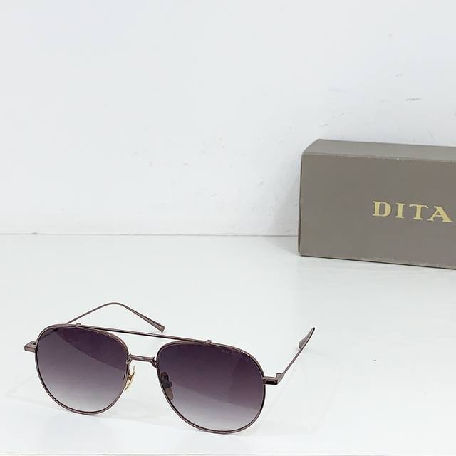 Dit* Model: Artoa 79 Size: 54Mm 20-145