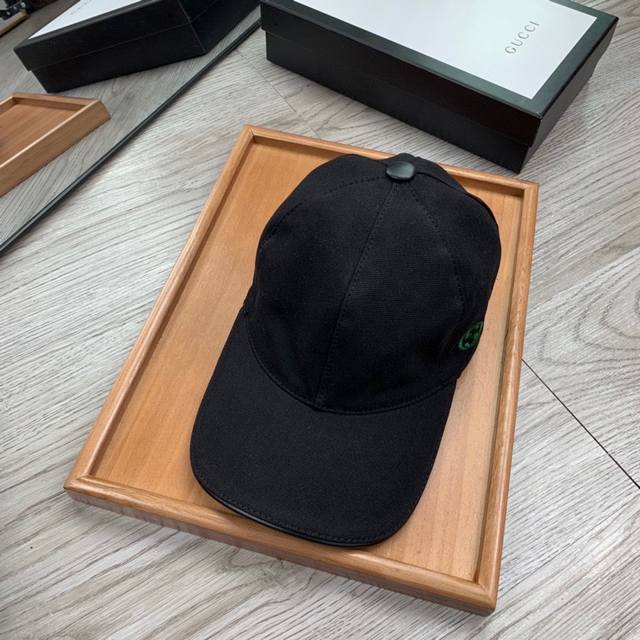 G Home. Small G Logo On The Side. Super A-Grade Quality. Latest Model! Fashionab