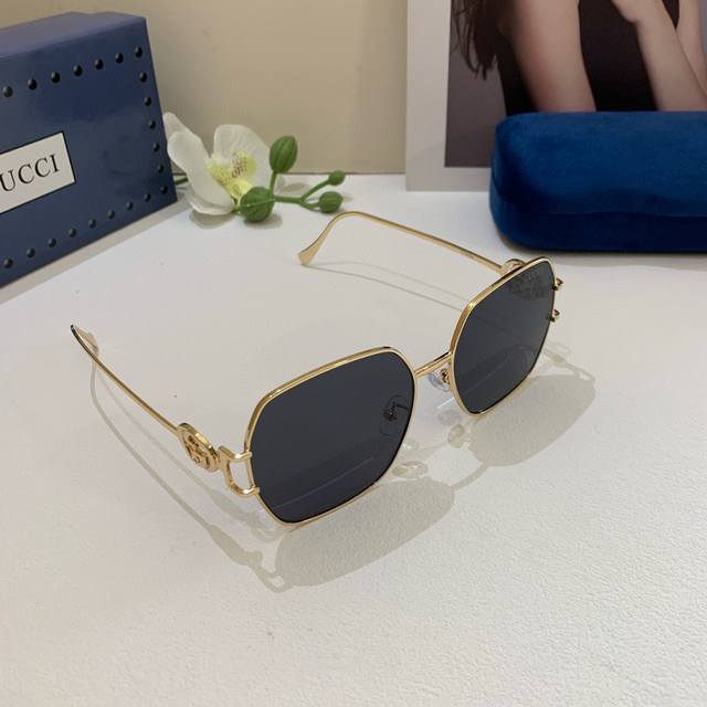 Gucci 2025 High-End Metal Sunglasses For Men And Women, Square Frame, Uv Protect