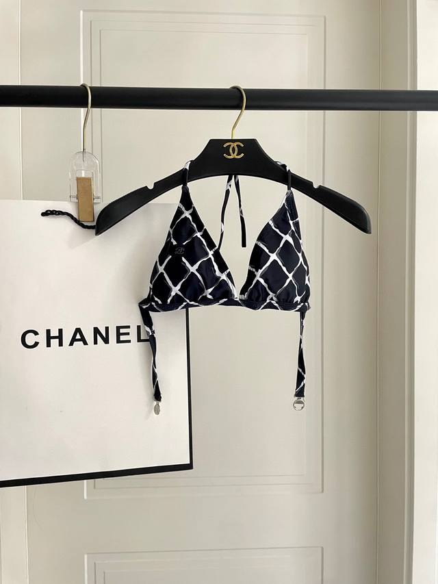 Chanel New Bikini Swimsuit Suitable For Various Occasions: Beach, Swimming Pool,