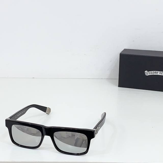 Chrome Heart* Model: Sluss Bussin Size: 56Mm 18-145