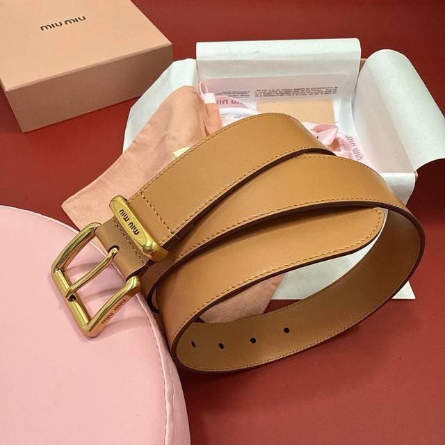 Miumiu Miu Miu This Leather Belt Is The Perfect Choice To Elevate Your Sophistic