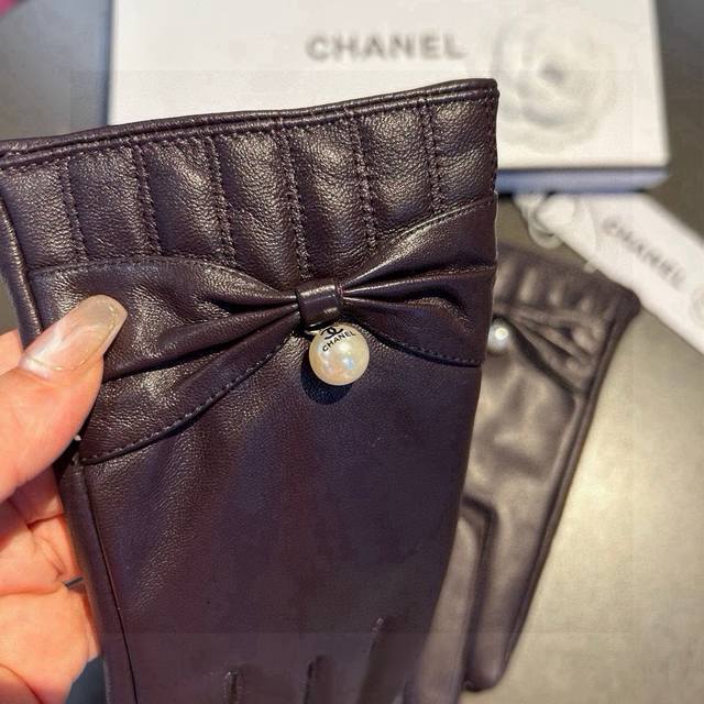2025 New Exclusive Launch Double C Touchscreen Gloves Chanel Original Quality Of