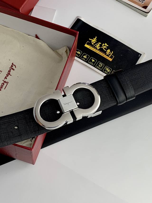 Fhome This Belt Is Crafted From Double-Sided Calfskin, Paired With A Pure Copper